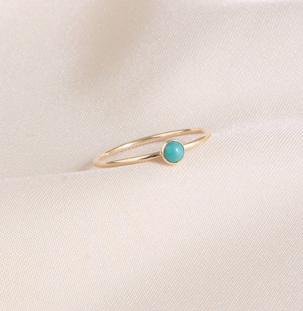 Minimalist Gold Turquoise Ring